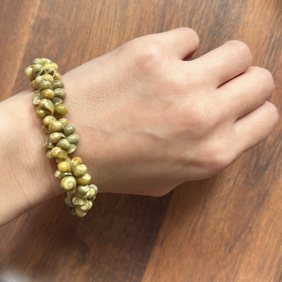 Shell Bracelet or Anklet - Picture 4 of 6